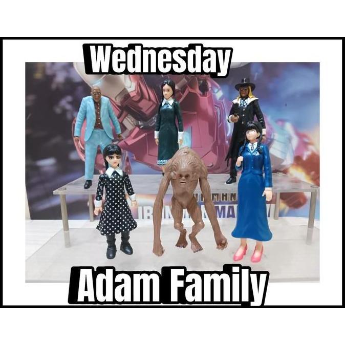 Action Figure Wednesday Addams Family set 6