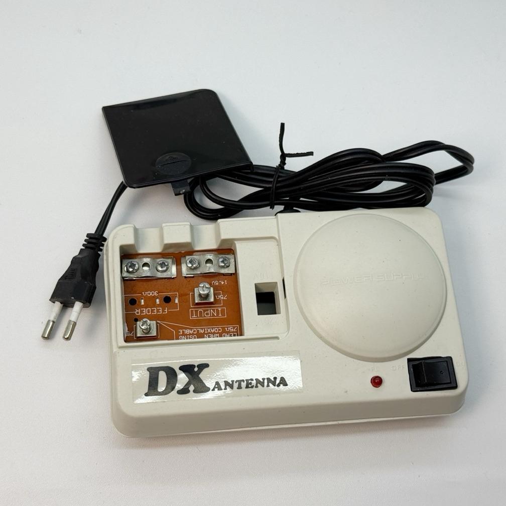 BESTPROMO Buster TV UHF Booster TV set Atas Bawah DX - W9900 Original DX 9900