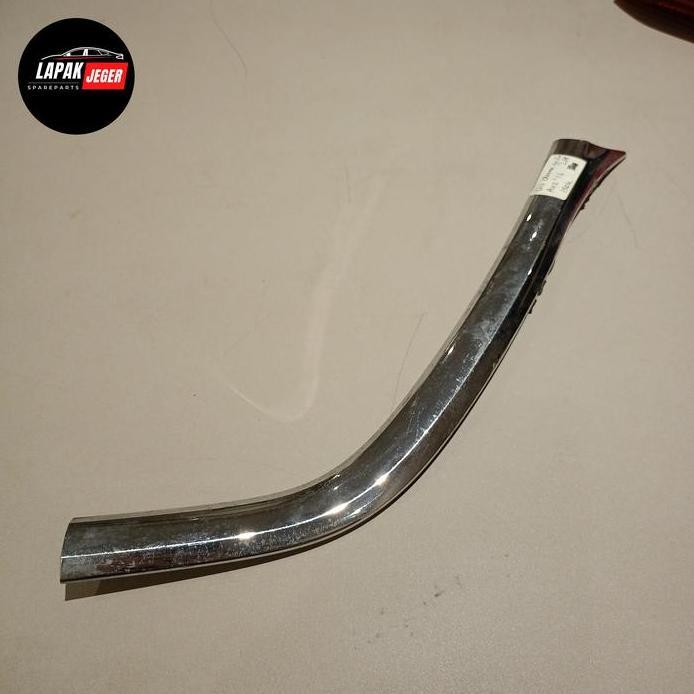 Garnish Lis Kiri Chrome Grill Avanza 2015 2017 2018 ori bekas