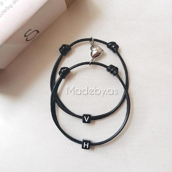 Schmiewen- Gelang Couple Magnet Love Inisial Huruf Balok/ Kubus