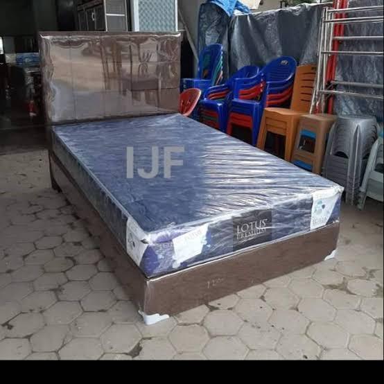 KASUR BUSA REBOUNDED BEDSET LOTUS 120+DIVAN