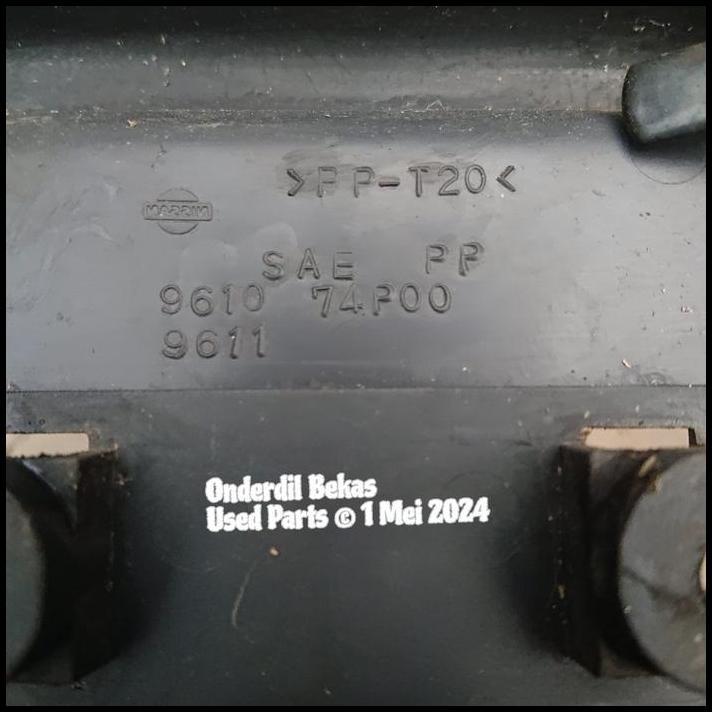 TERLARIS CONSOLE BOX ARMREST NISSAN TERRANO KINGSROAD 2001 