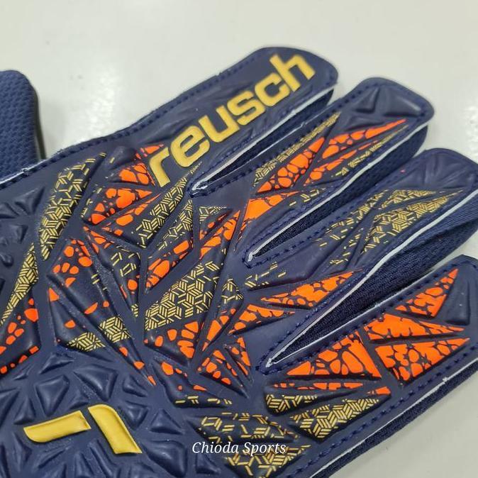 Sarung tangan sarungtangan glove gloves kiper keeper goalkeeper bola futsal soccer football Reusch 4