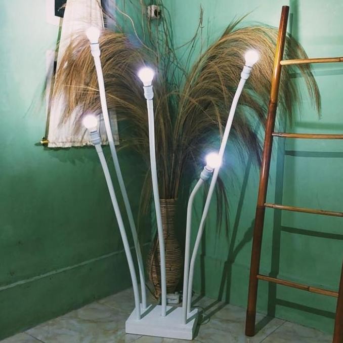 Tatakan lampu stand . Tatakan Stand Dekorasi rustic.
