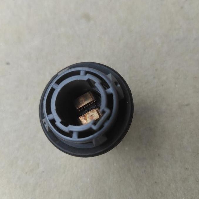 '' SOKET LAMPU SEIN SUZUKI CARRY FUTURA ORIGINAL ''