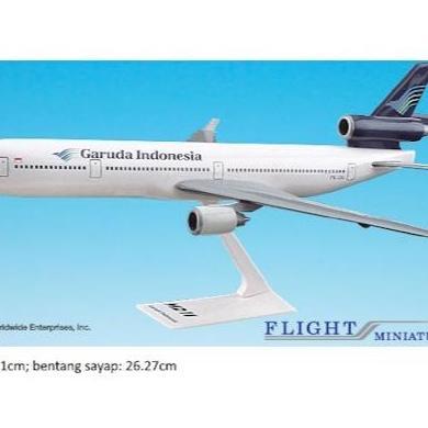 Flight Miniatures 1/200 Garuda Indonesia MD-11 PK-GIG WS