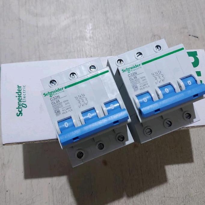 Promo Mcb 35A Schneider 3Phase Biru Original Pln Cod