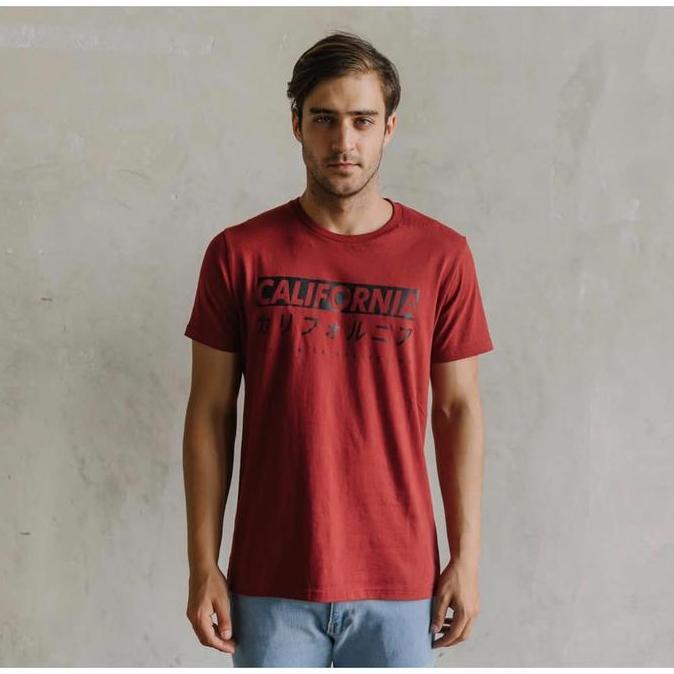 SALE T-shirt Premium Miles&co - California Merah Maroon