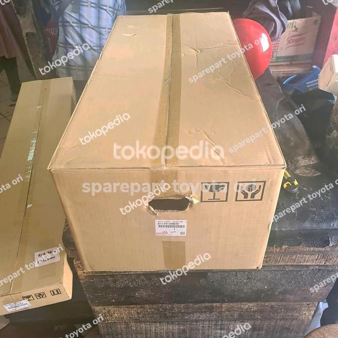 PANSY Headlamp Kiri Hiace Premio 81170-26b30