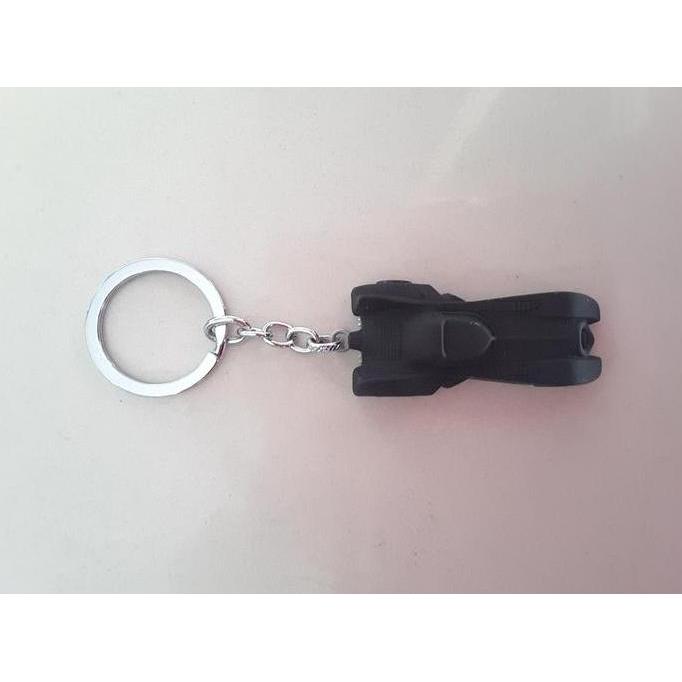 Key Chain Diecast Bat Mobile Dc Comics Metal Artikulasi Roda