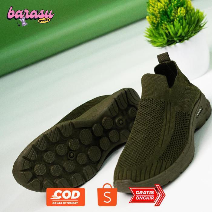 PL30 Sepatu Pria Sneakers FINDME Design Polos Casual Logo Keren Comfy Bahan Flyknit Import Faithful 