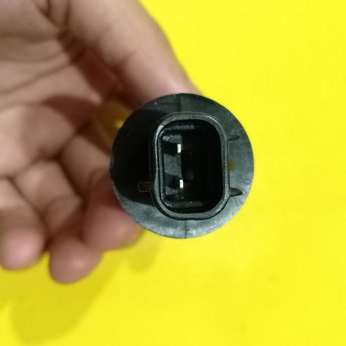 Thermo Valve Compressor Ac Mobil Toyota Corolla Altis tahun 2015