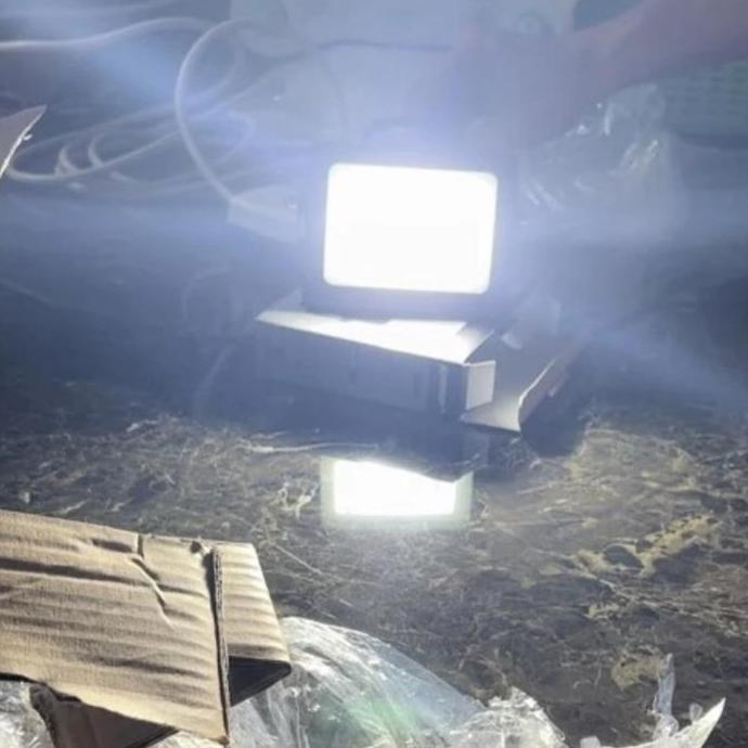 Ready  KRISBOW Lampu Sorot Led 10 Watt IP65 Flood Light Spotlight led 10 Watt