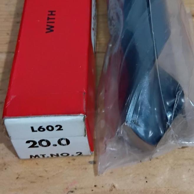 MATA BOR NACHI TAPER 20 MM DRILL NACHI HSS 20 MM