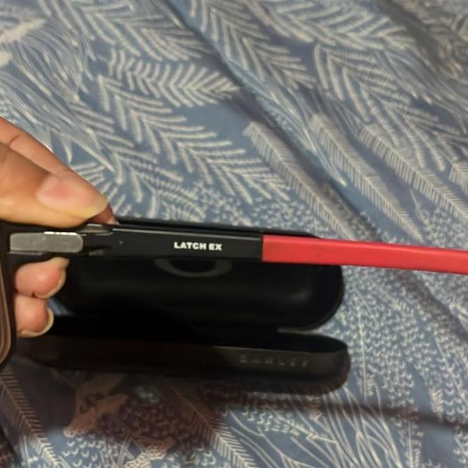 Kaca mata Oakley Second asli. kondisi bagus. bekas pemakain sendiri lensa minus