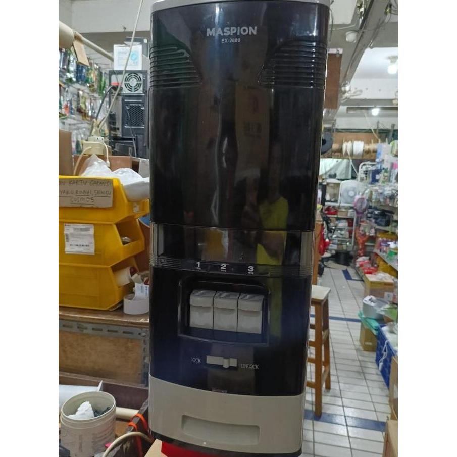 Maspion RIce Box Tempat Penyimpanan Beras 38 KG EX-3800 EX 3800 EX3800