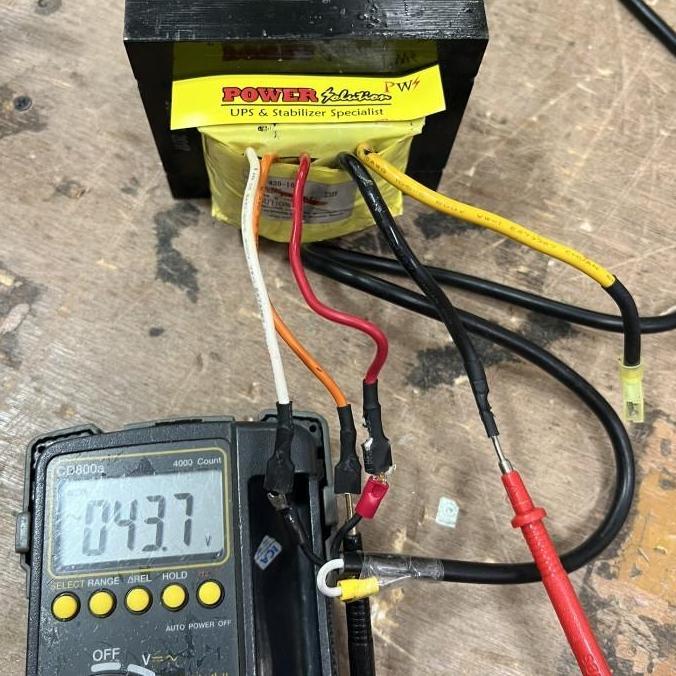 Trafo Ups Apc BX1400U-MS Trafo ups 1400Va Back ups 1400