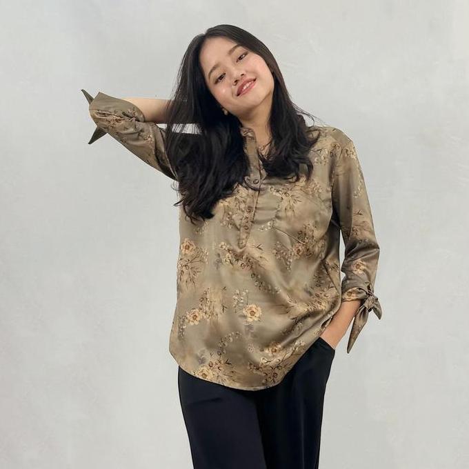 DB224 >> Atasan Wanita Arra Blouse