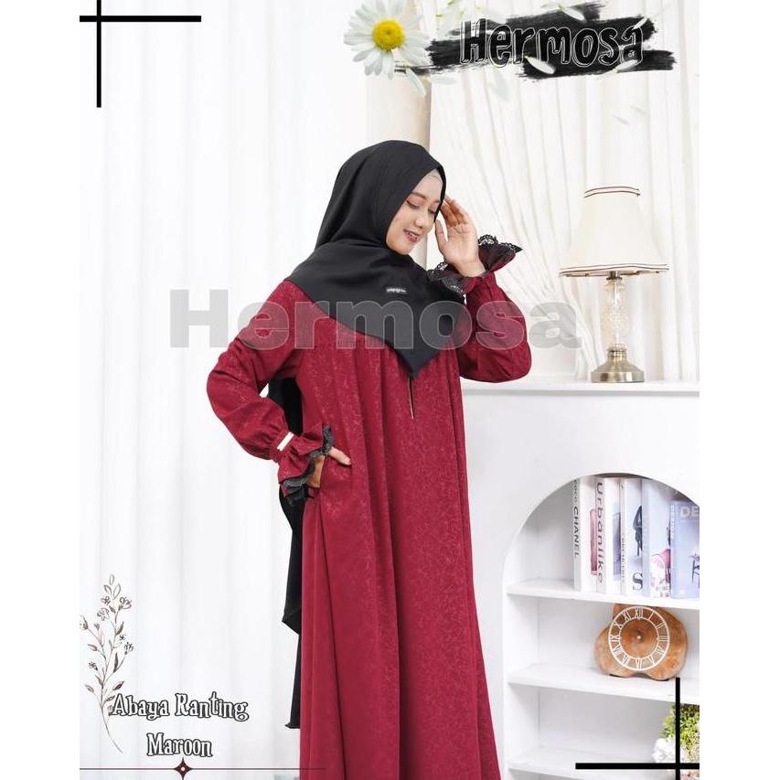 [Abaya Hermosa]Abaya hermosa wolfis embos motif ilalang marun-Abaya merah marun-Abaya syari maroon T