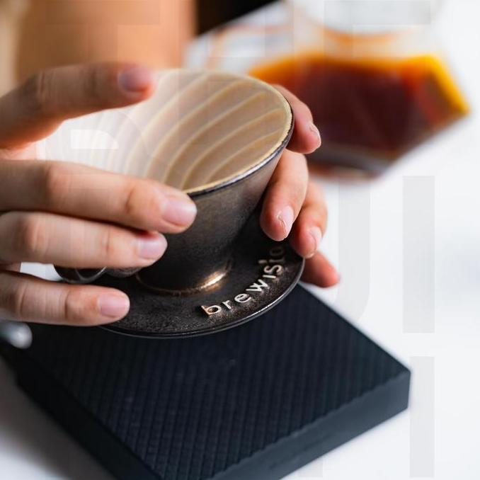 TERMURAH - Brewista Artisan Tornado Ceramic Coffee Dripper V60 Manual Brew