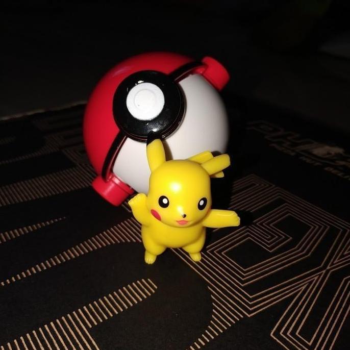 KFC Chaki kids meal promo - pokemon indonesia pokeball figure Pikachu