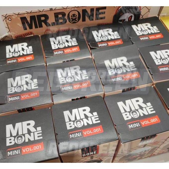 MR.BONE / MR BONE GAME MAN 8cm BLINDBOX / BLIND BOX random