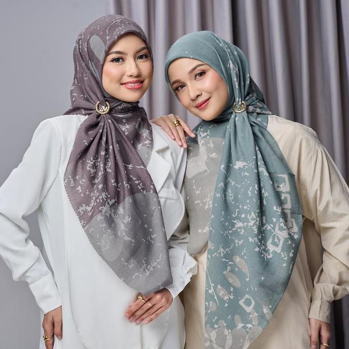 SEVEKIRANA - ZM ZASKIA MECCA PAOLA PURPLE SCARF 11X11 HIJAB SEGI EMPAT WANGI WATER SPLASH ULTRA SONI