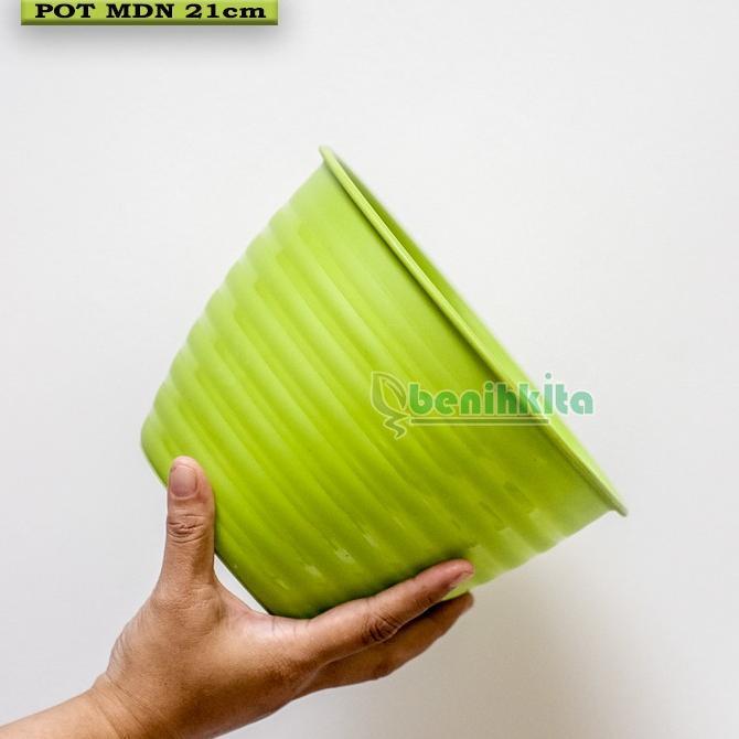 Bisa Cod Ya Kak Pot Tanaman-Bunga 21Cm Motif Tawon Warna-Warni ,,,