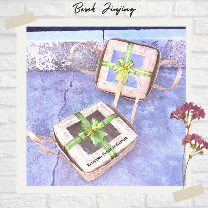 ;&;&;&;&] Besek jinjing natural mika pita spesial Box nasi