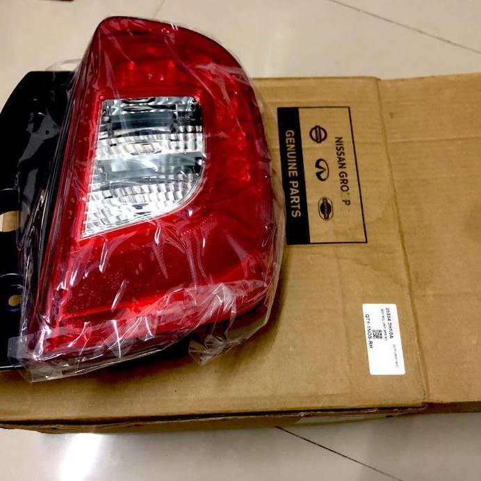 Stop lamp lampu belakang nissan march facelift LED ori nissan March K13