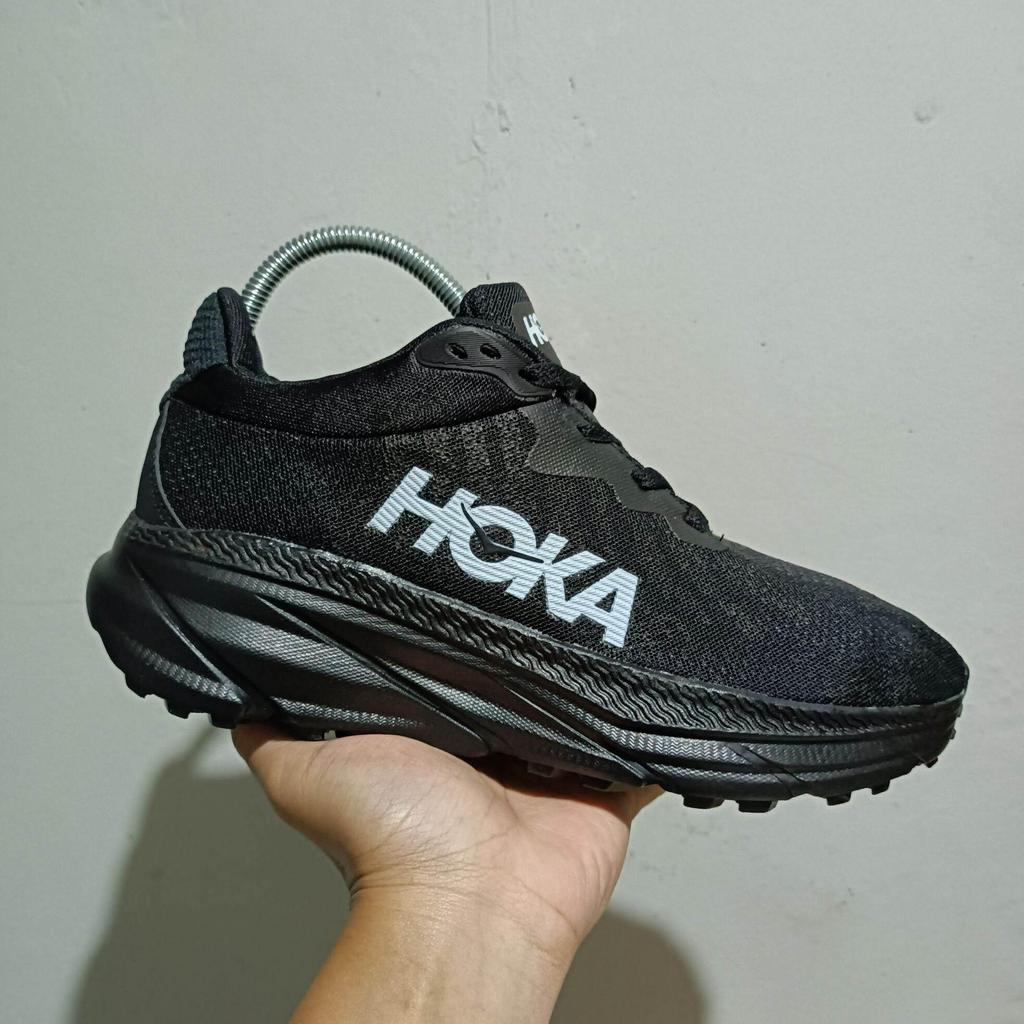 Grosir Sepatu Lari Hoka Challenger Atr 7 - Sepatu Running Hoka Terlaris - Sepatu Trail Running Hoka