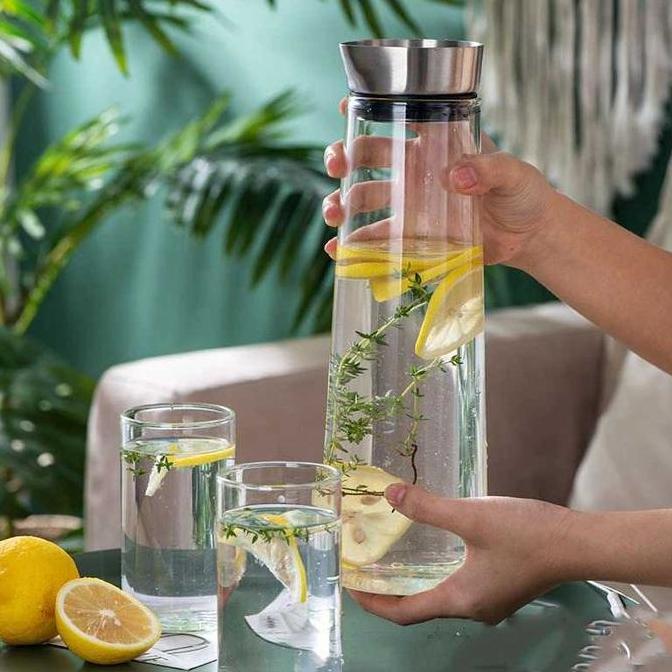 Pitcher Botol Minum Kaca Teko Kulkas 1,5 Liter Tutup Stainless Steel