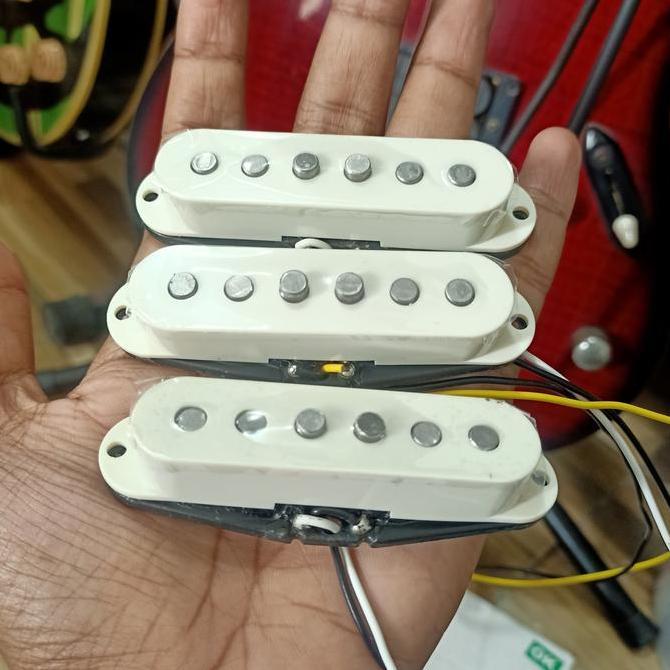 Pickup Gitar Squier Stratocaster Standard Classic Vibe Alnico Single