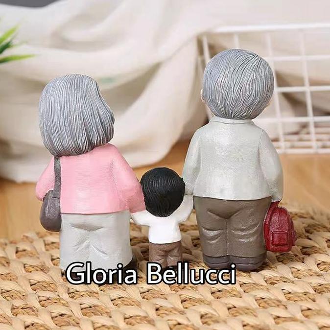 Patung Pajangan Kakek Nenek Cucu Grandpa Oma Hiasan Rumah Anniversary