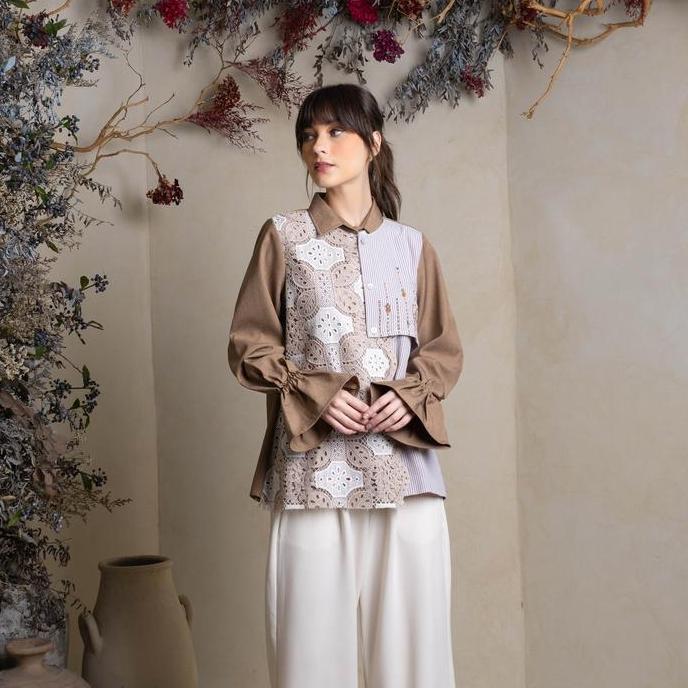 VAIA Atelier - Atasan Kemeja Wanita Varuna