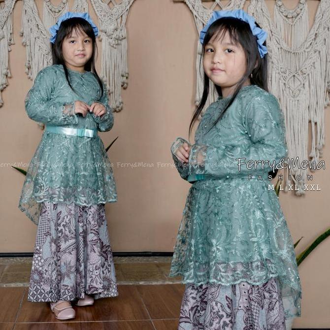 Setelan Kebaya Anak Perempuan Brukat Duyung / Kebaya Anak Perempuan