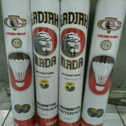 Shuttlecock Gajah Mada