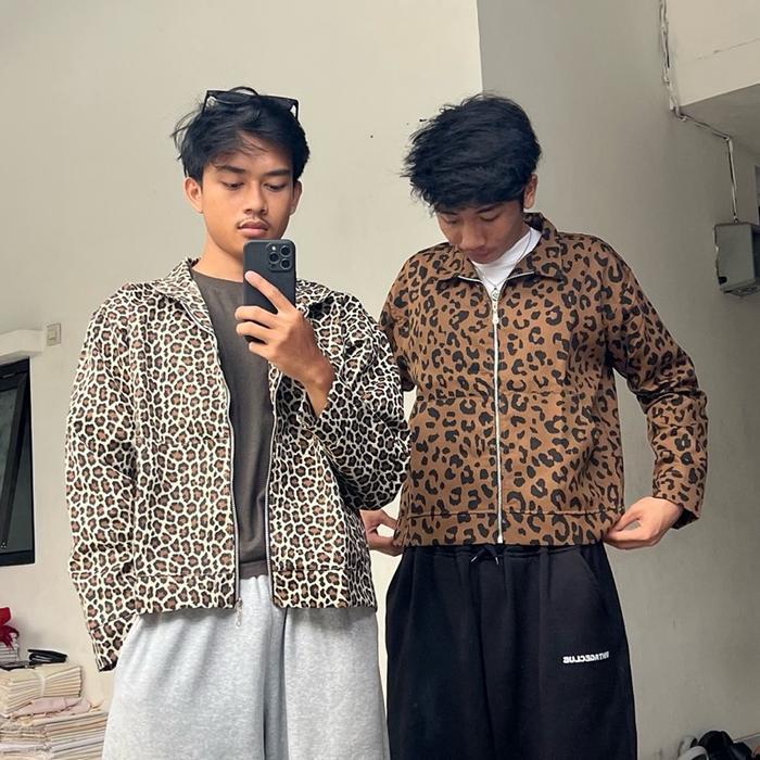 Work Jacket Pattern Leopard | Jaket Boxy Motif Macan Ranting Termurah Best Quality 100% Original