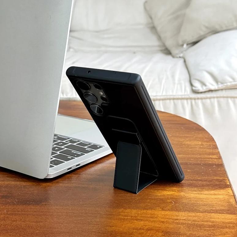 CUCI GUDANG CRASHSTAR FOLDING STAND SKIN-FRIENDLY SILICONE HARD SHOCKPROOF PHONE CASE FOR SAMSUNG GA