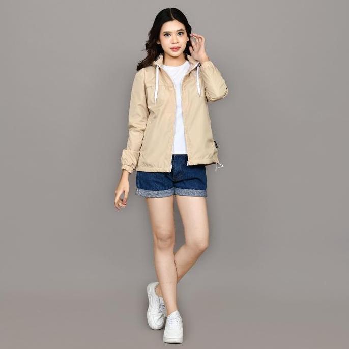 Delibra Jaket Parasut Wanita Anna Cream