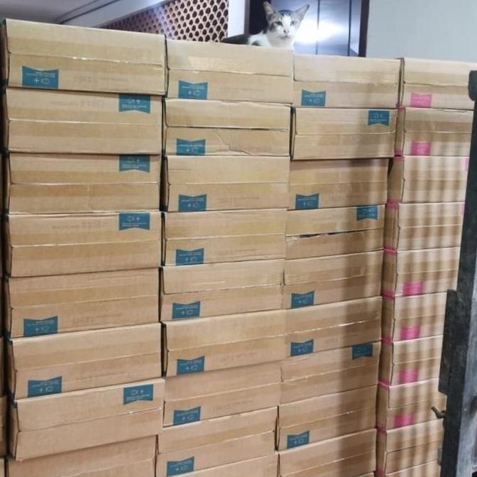 HARGA DISC - Makanan Kucing Life cat kaleng 1 dus Life cat dus 1 box Life Cat dus