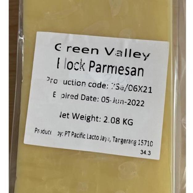 New- Green Valley Parmesan Blok / Keju Parmesan Cheese / Keju Parmesan Block