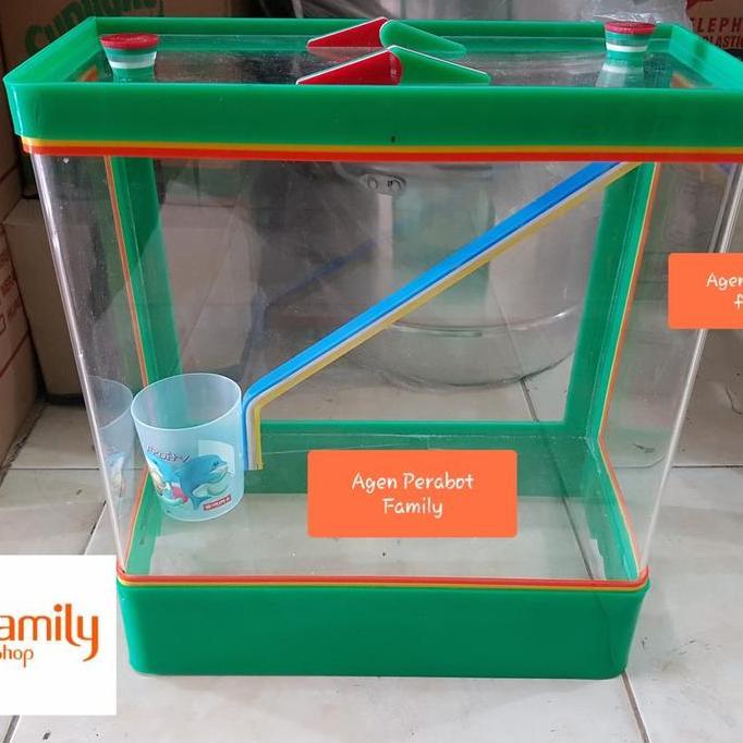 KHUSUS ! Aquarium Es Kelapa / Es Buah Akrilik + Gayung Lion Star