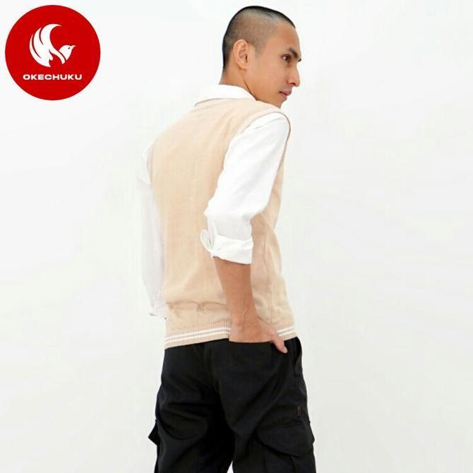 Awet Okechuku Rompi Rajut Pria Vest Rajut Pria Krem List Putih Vest Pria