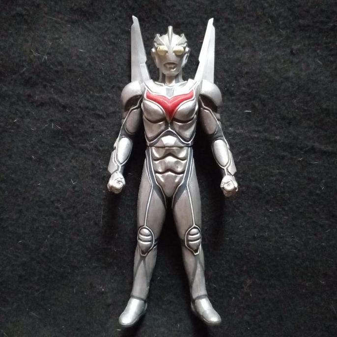 UHS Ultra Hero Series 16 Cm Ultraman Noa by Bandai 2004