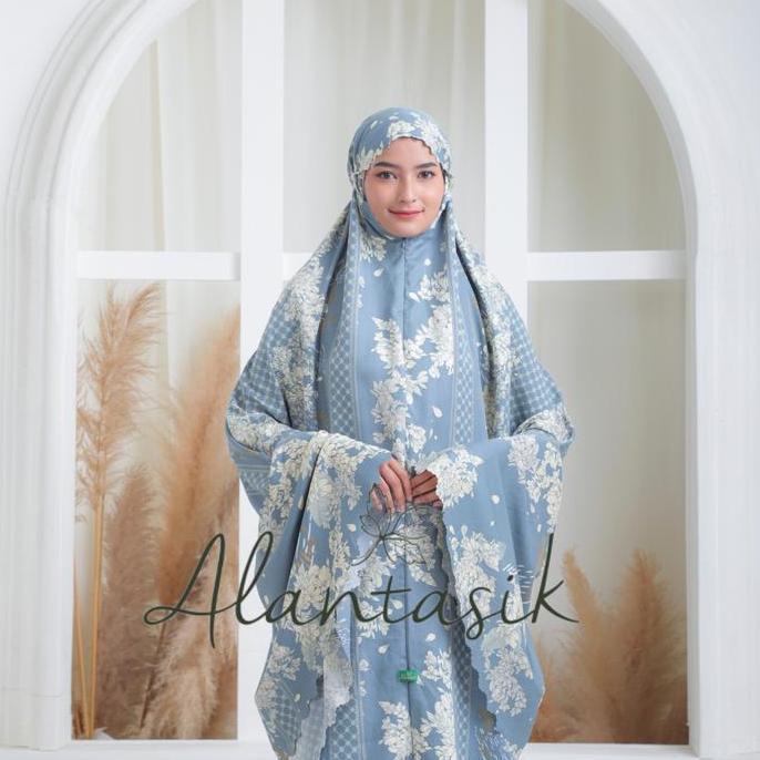 Syukron- Mukena Dewasa  Traveling Maxmara Flower Satin Silky 2 In 1
