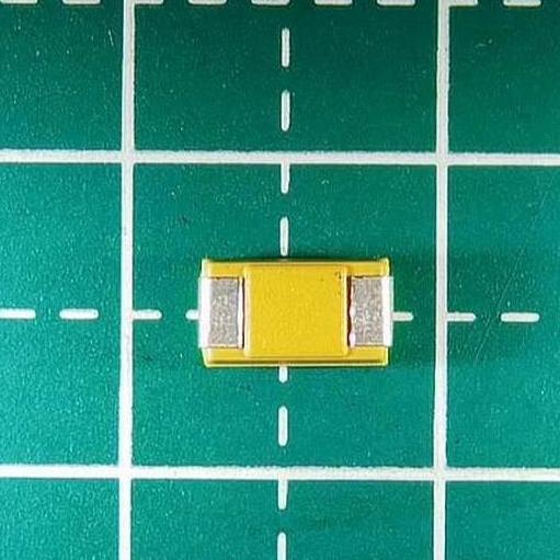 47UF 16V 10% CASE-C-6032 476 476C 47F SMD TANTALUM CAPACITOR KYOCERA AVX TAJC476K016RNJ