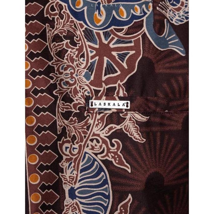 Laskala Batik Premium Betawi Brown Kemeja Batik Pria Slimfit Lengan Panjang