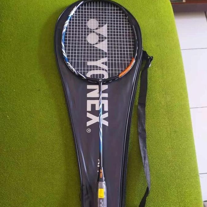 Raket Badminton Yonex Full Carbon Lengkap