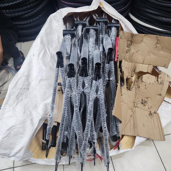 Frame Fixed Gear Besi Local An Lurus Frame 700 C Fixie Lurus Local Original Dan Terpercaya